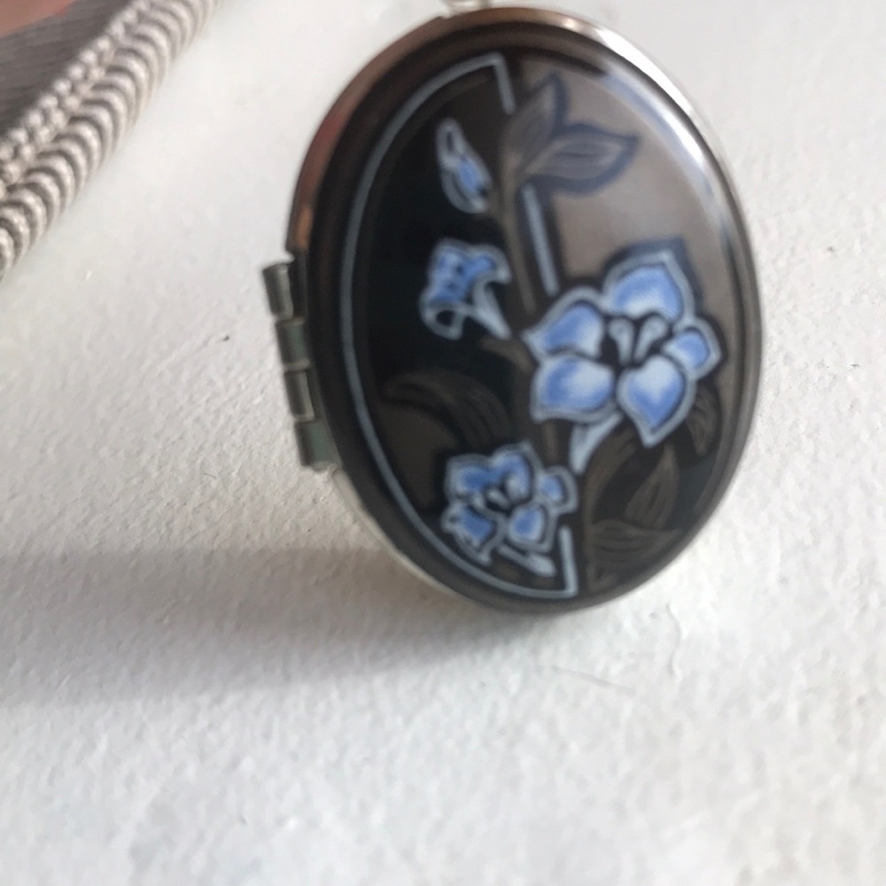 Locket
